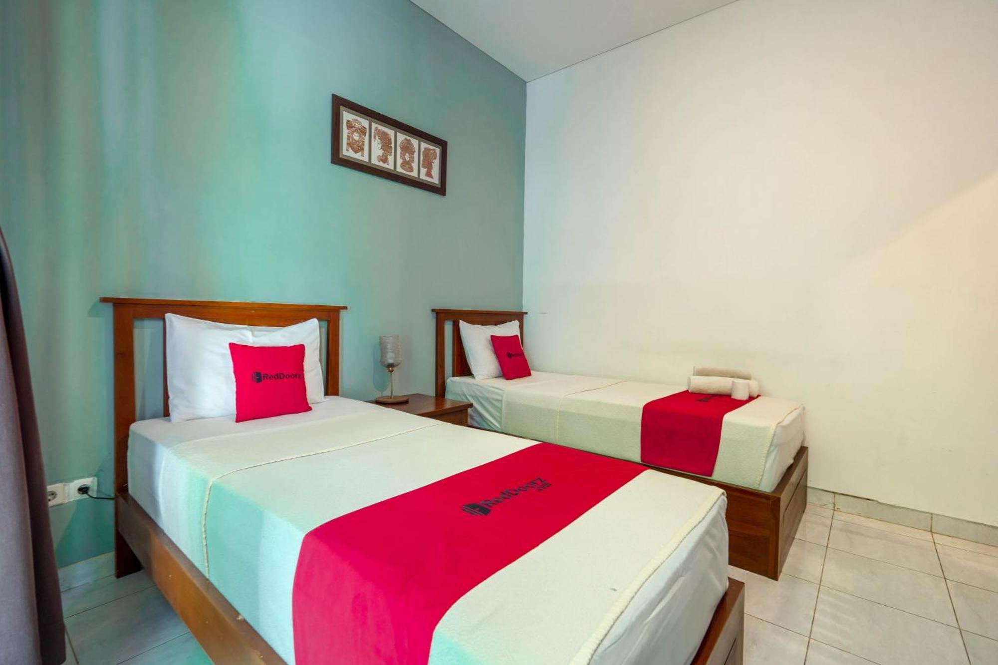 Reddoorz Near Pantai Sanur Bali Hotel Eksteriør billede